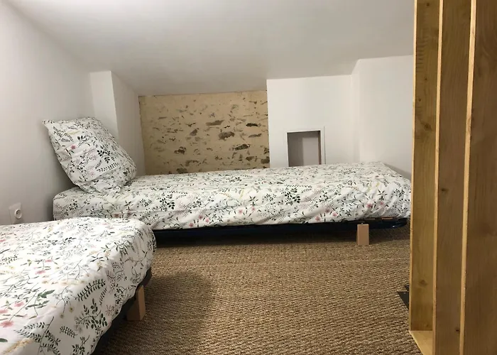 La Charmille - Cote Cour Apartment *